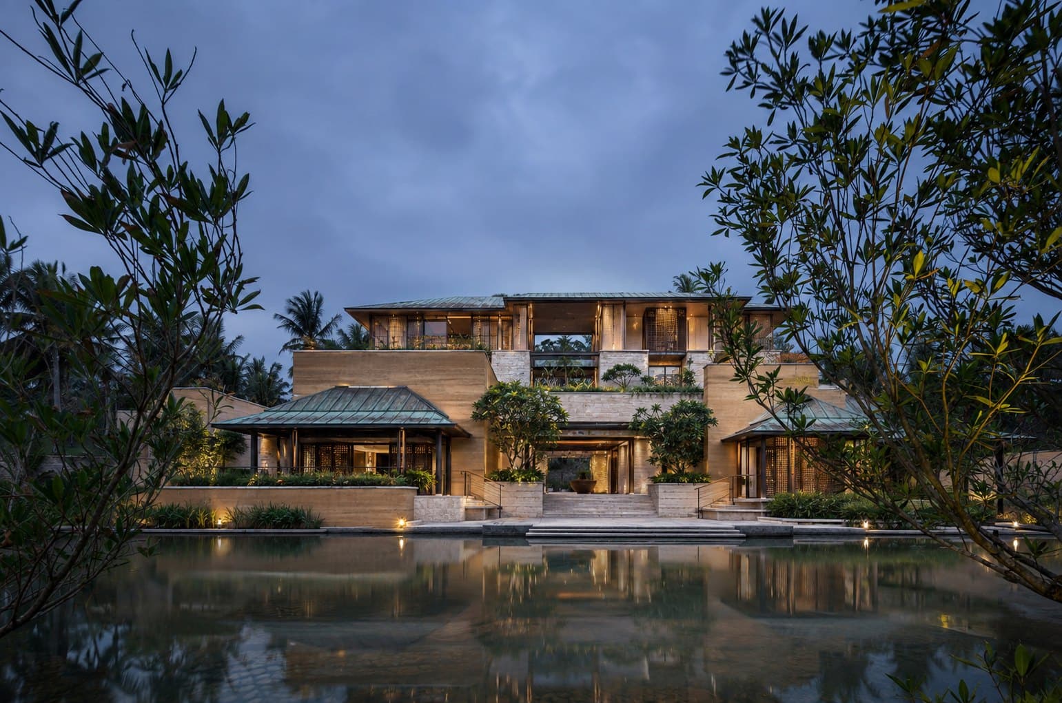 Grand Villa — image 3